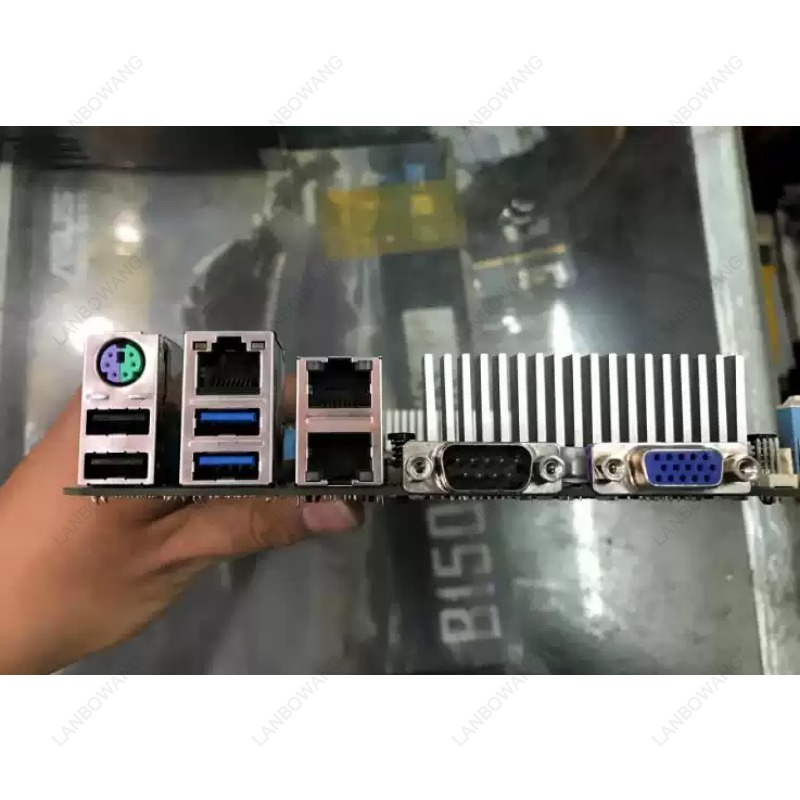 Voor Z9PA-D8 Dual LGA2011 Serv - Ecc Ram Server recensie en prijs